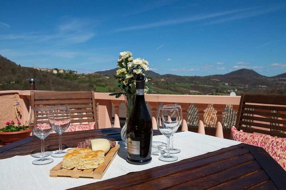Photo of Patio Balcony in Serra Sant'Abbondio