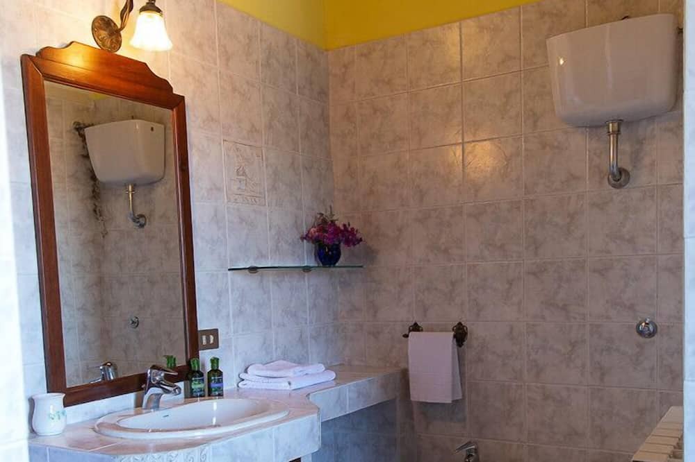 Photo of Bathroom in Serra Sant'Abbondio