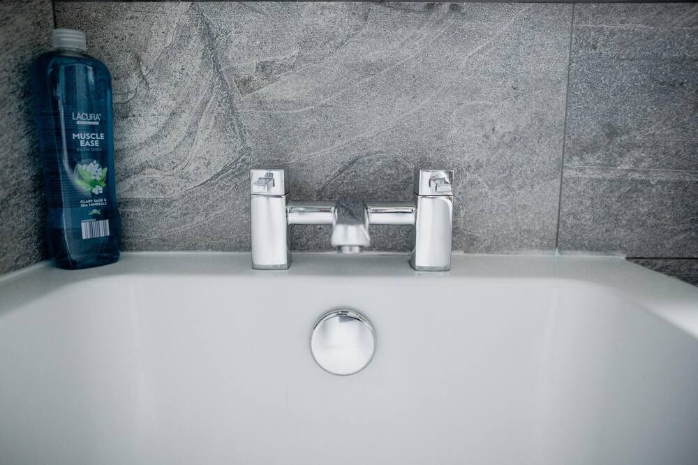Photo of Bathroom in Innerleithen