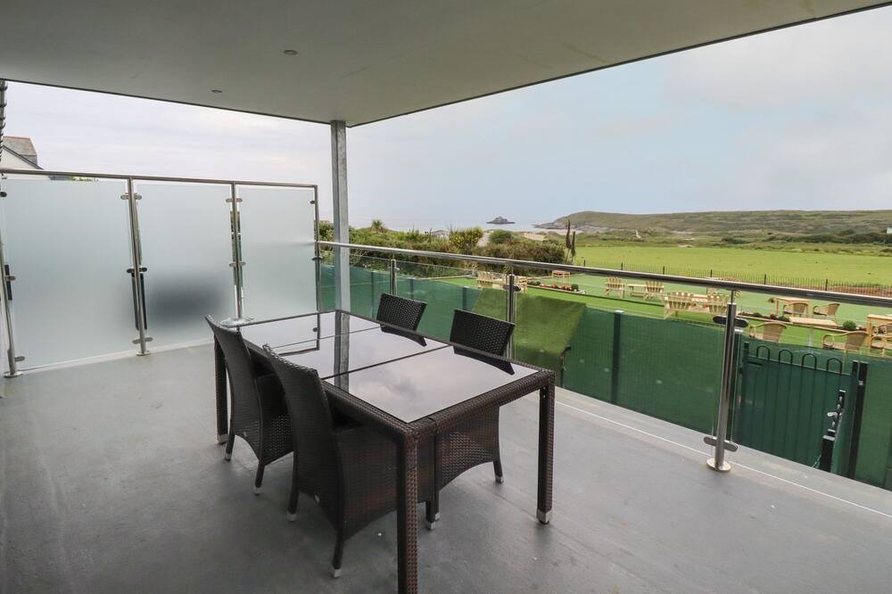 Photo of Patio Balcony in Crantock