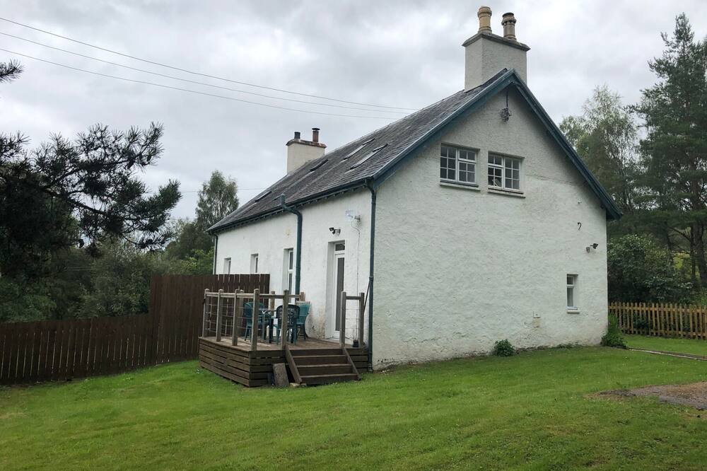 Photo of Outdoor in Alvie
