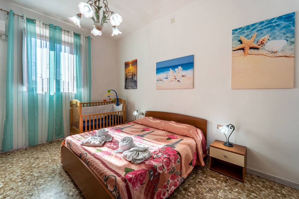 Photo of Bedroom in Nebida