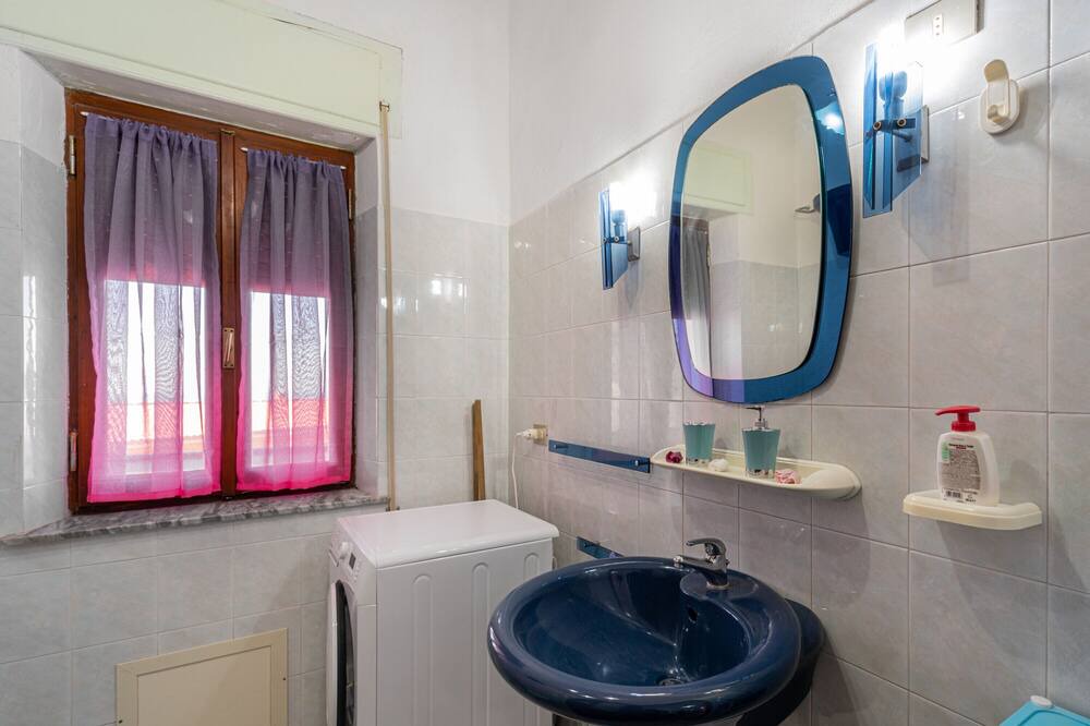 Photo of Bathroom in Nebida