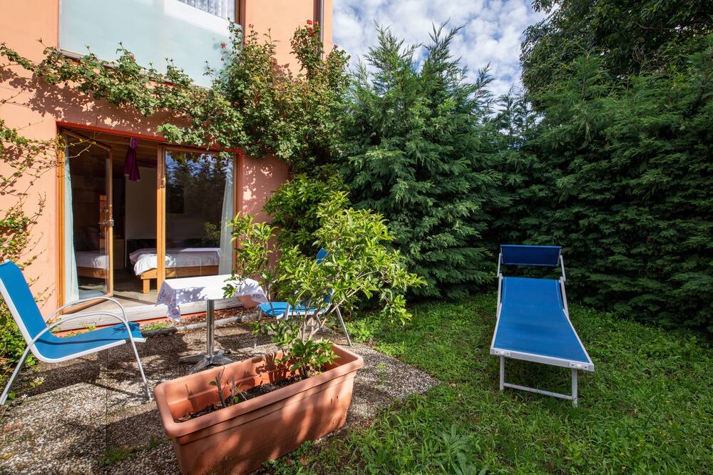 Photo of Outdoor in Carona