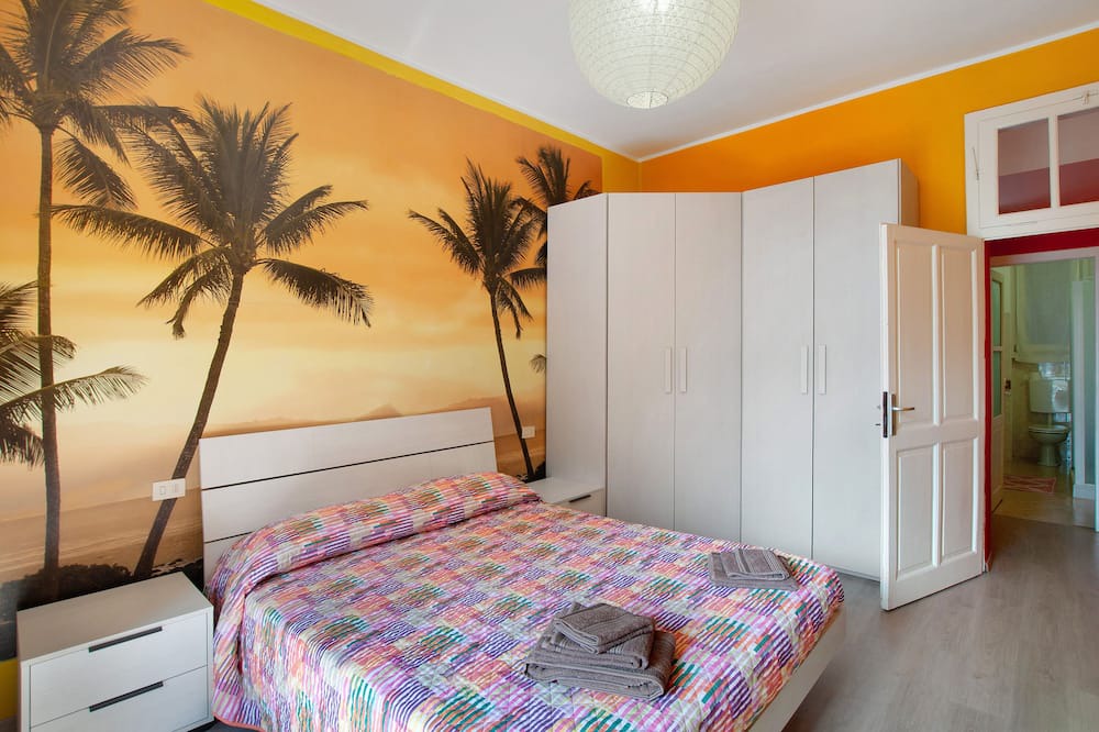 Photo of Bedroom in Colonno