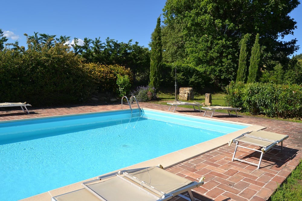 Photo of Outdoor in Pergola