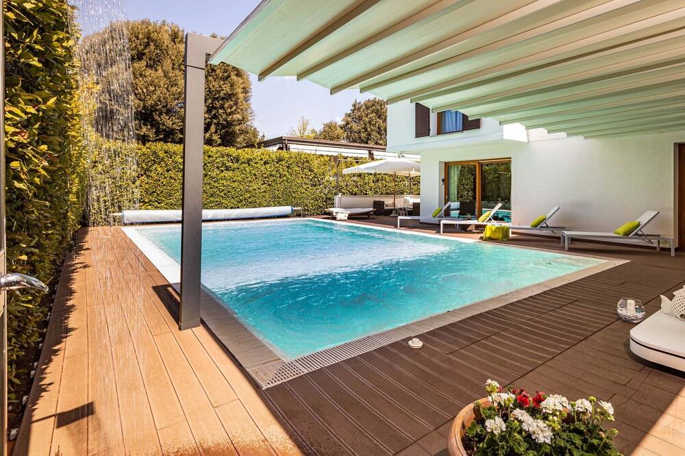 Photo of Outdoor in Tirrenia