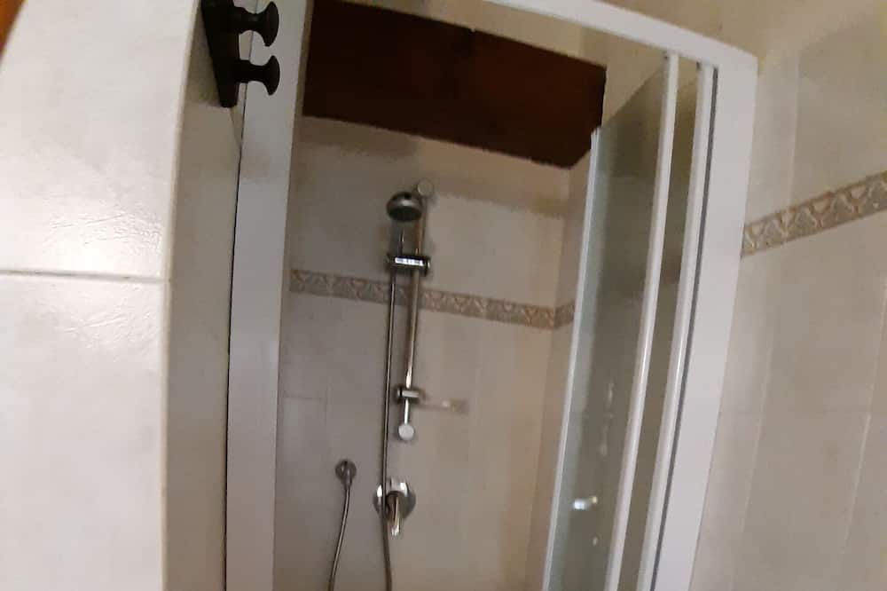 Photo of Bathroom in Periasc