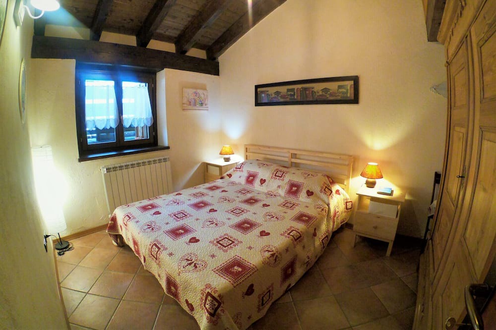 Photo of Bedroom in Periasc