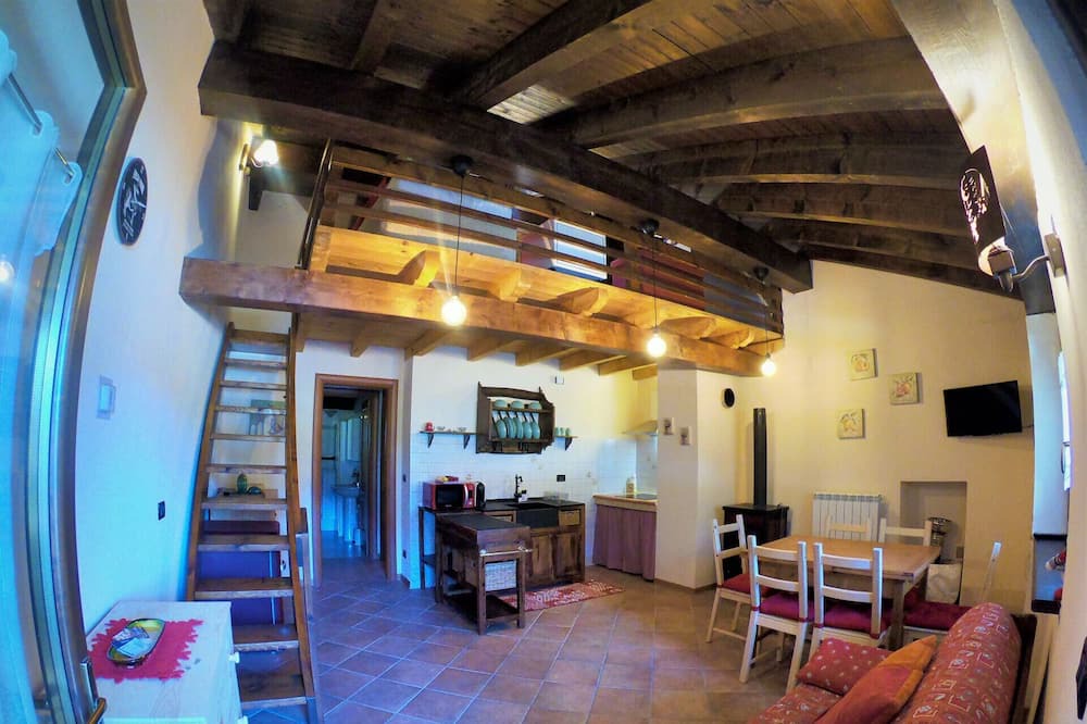 Photo of Livingroom in Periasc
