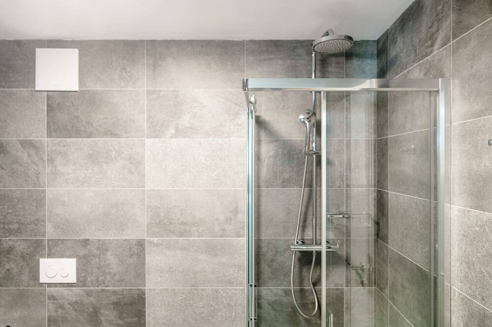 Photo of Bathroom in Gudo