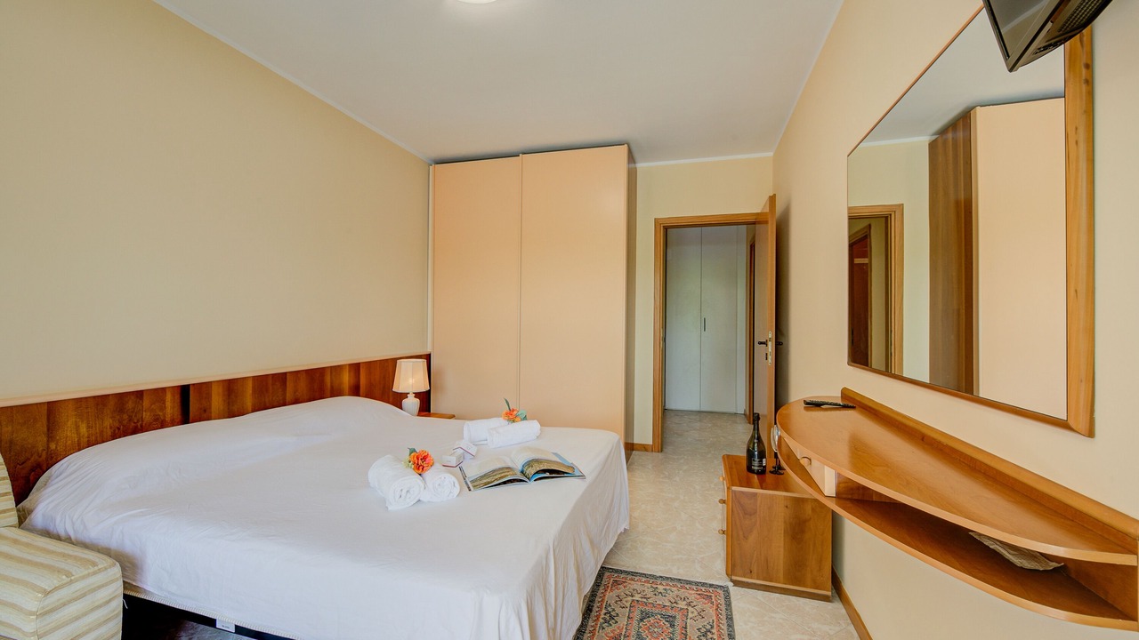 Photo of Bedroom in Desenzano del Garda
