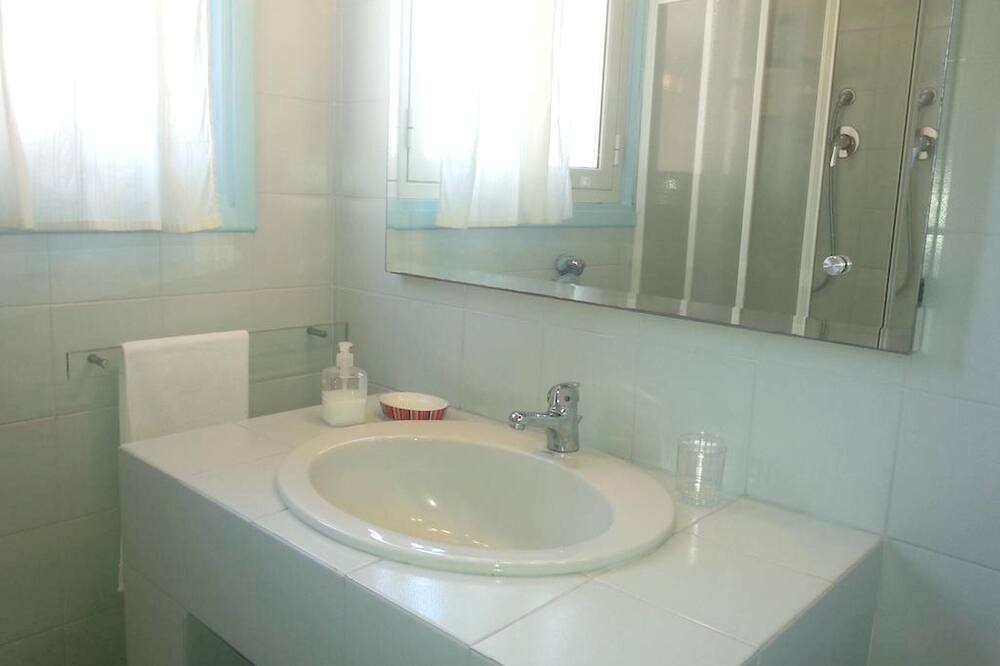 Photo of Bathroom in Marsala