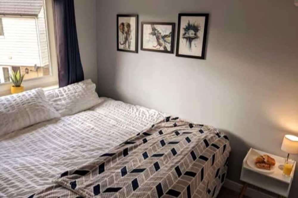 Photo of Bedroom in Milton Keynes