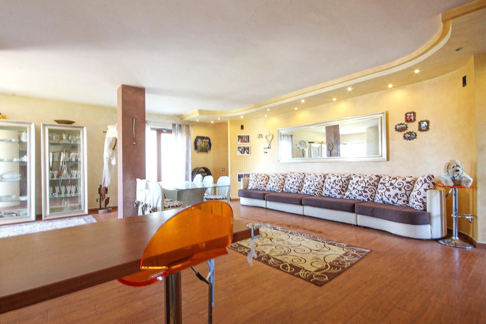 Photo of Bedroom in San Rufo