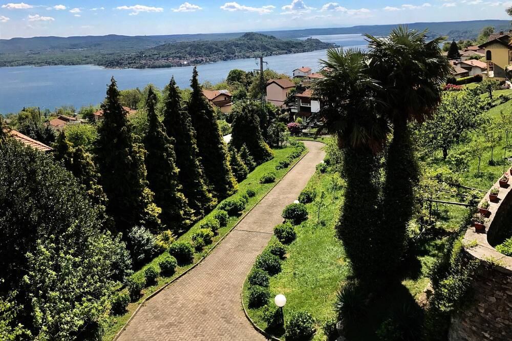 Photo of Outdoor in Massino Visconti