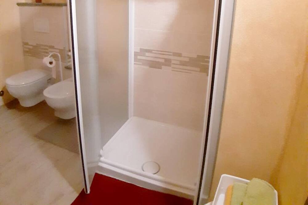 Photo of Bathroom in Aymavilles