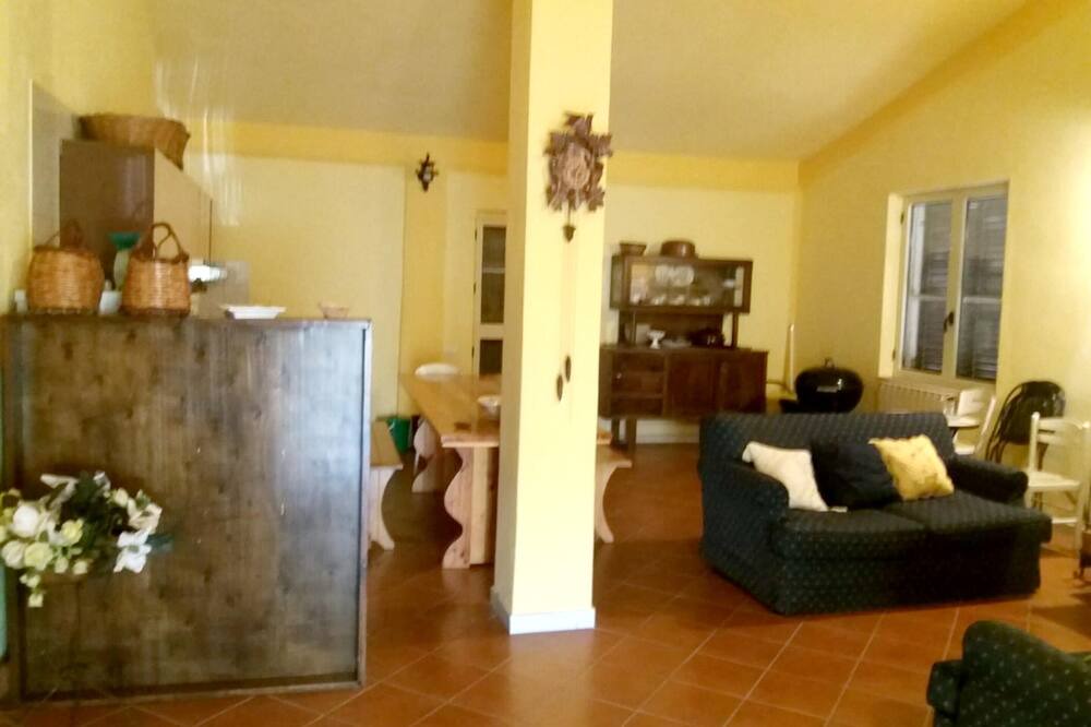 Photo of Livingroom in Acerenza