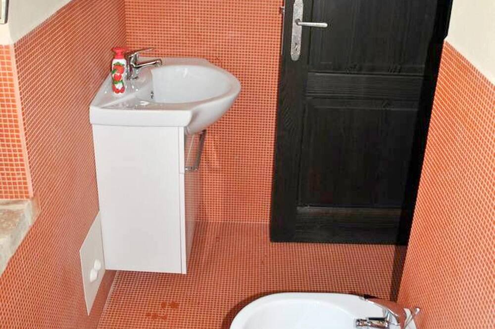 Photo of Bathroom in Montalto delle Marche