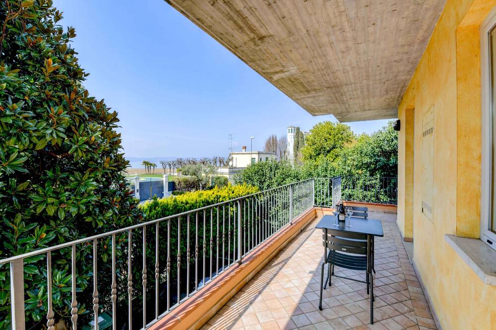 Photo of Patio Balcony in Sirmione