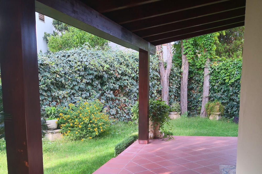 Photo of Outdoor in Furnari