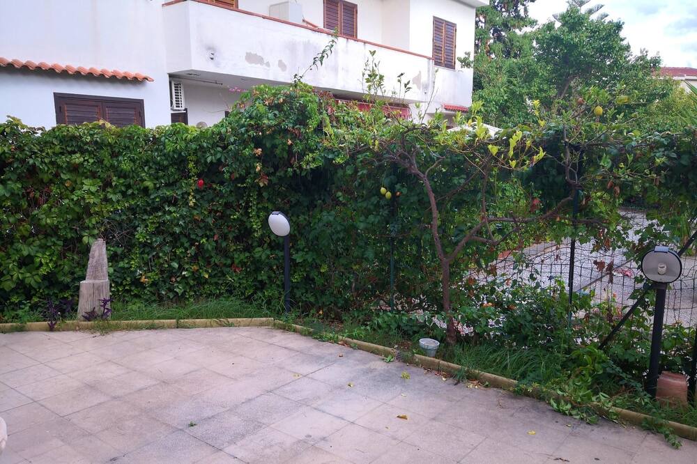 Photo of Outdoor in Furnari