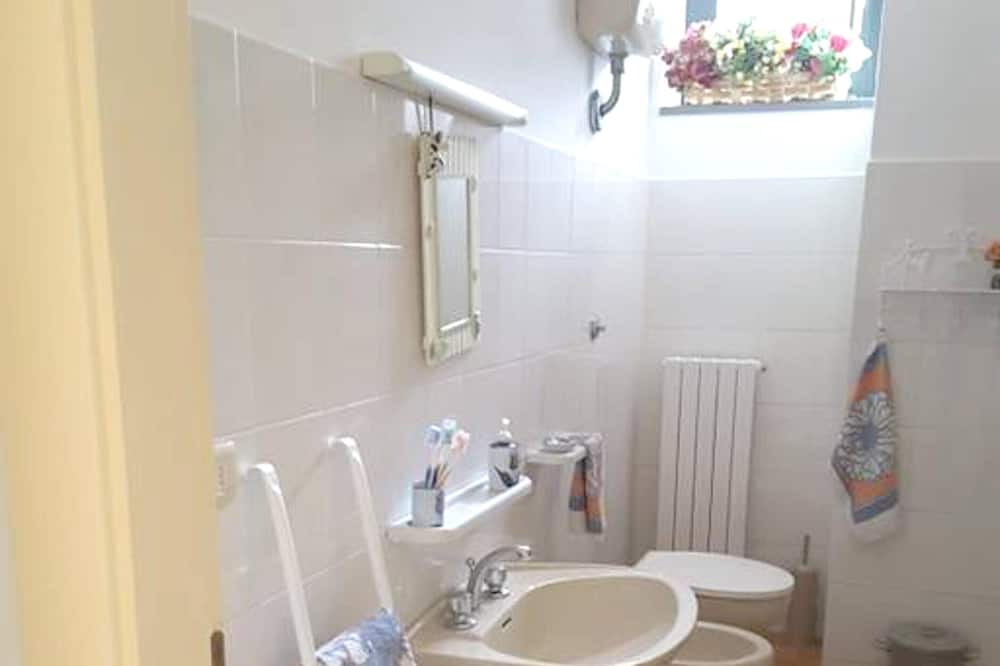Photo of Bathroom in Marsico Nuovo