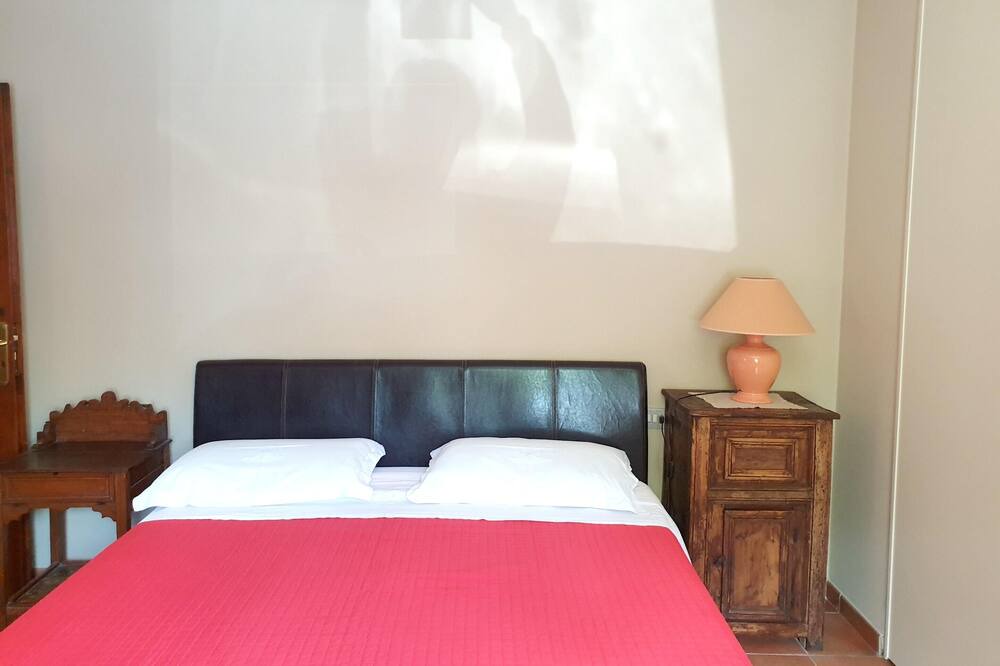 Photo of Bedroom in Montalto delle Marche