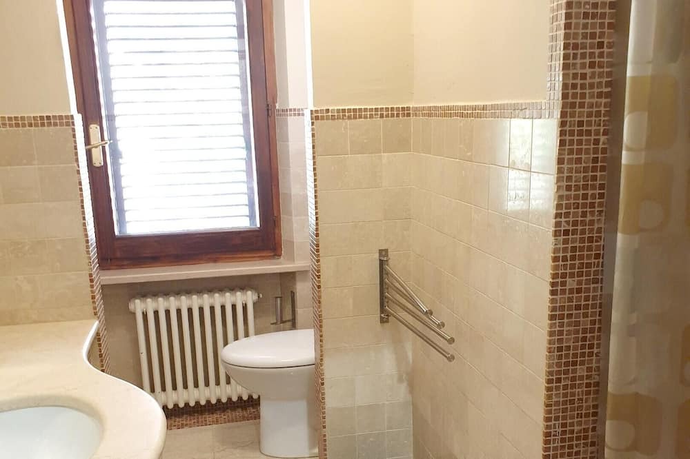 Photo of Bathroom in Montalto delle Marche