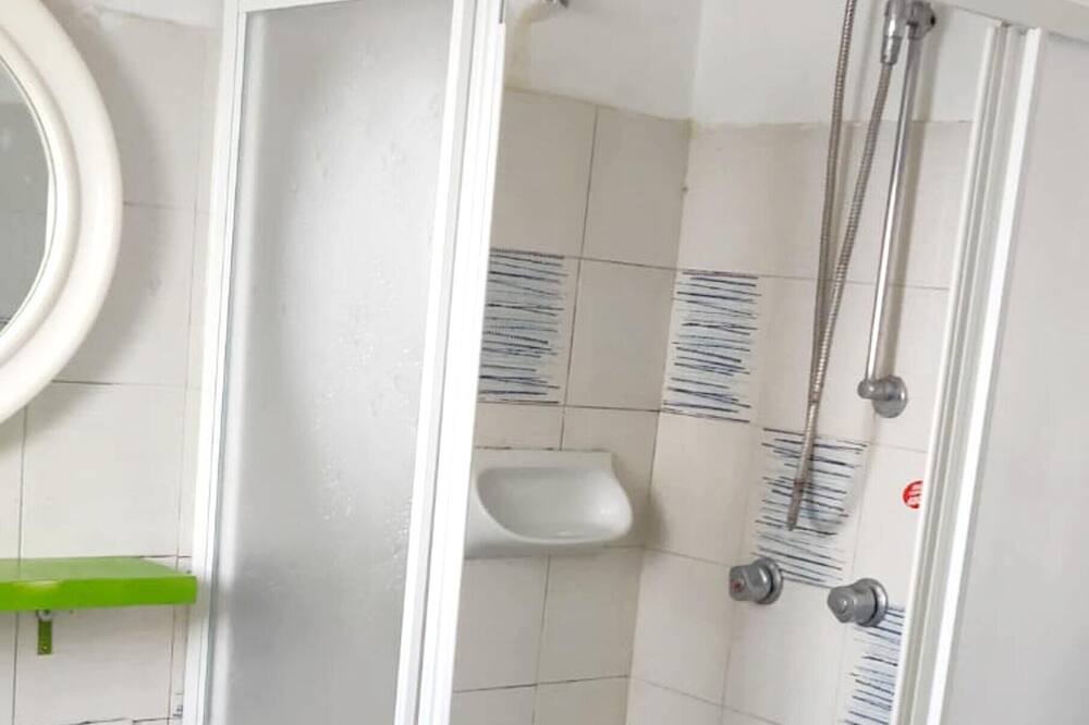 Photo of Bathroom in Urbino