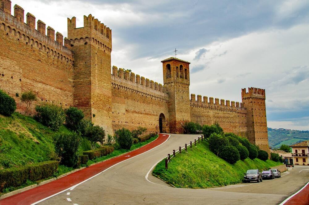 Photo of Others in Urbino