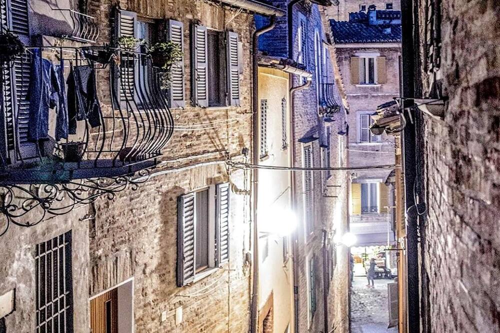Photo of Others in Urbino