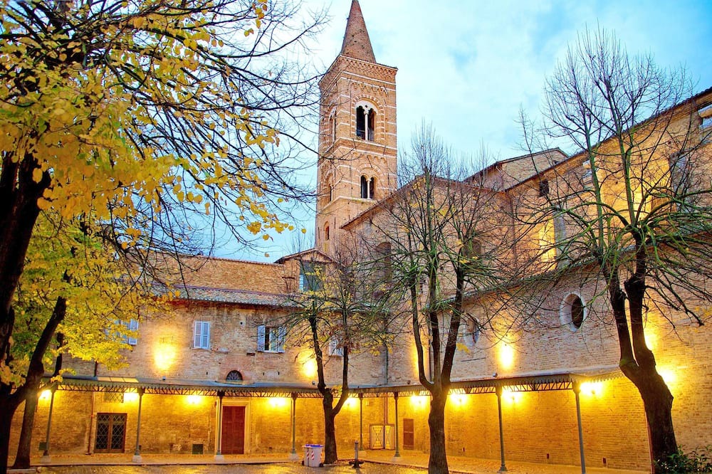 Photo of Others in Urbino