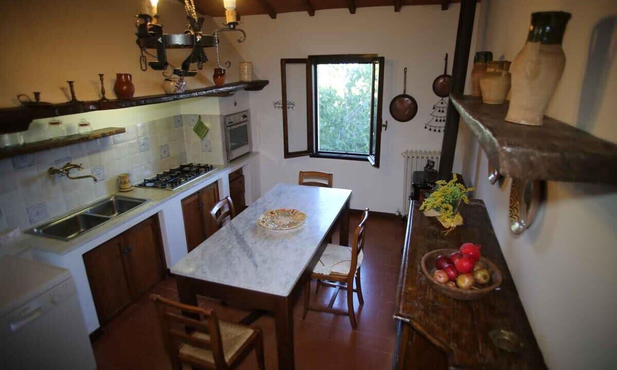 Photo of Kitchen in Guzman