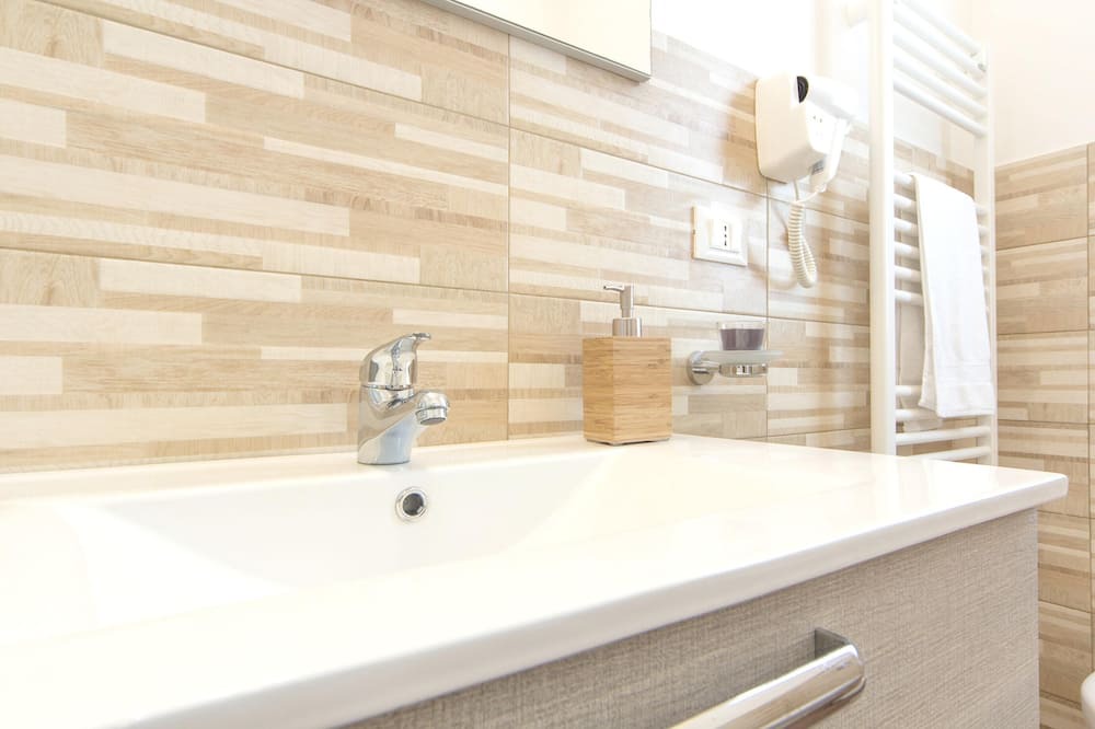 Photo of Bathroom in Marsala