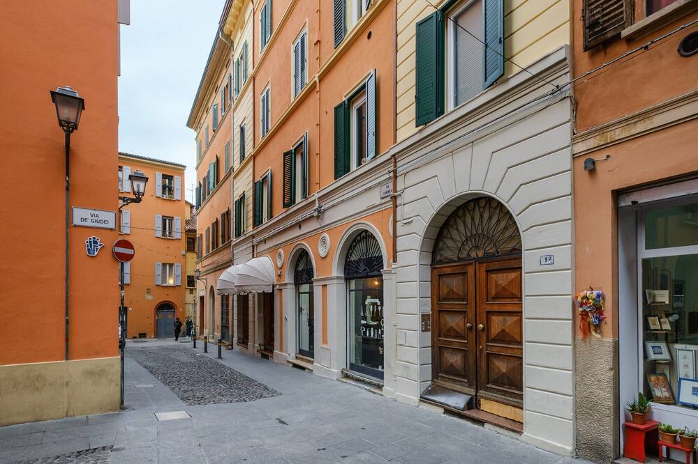 Photo of Outdoor in L'antico Ghetto Ebraico
