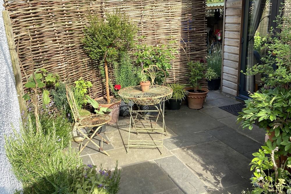 Photo of Patio Balcony in Upper Brailes