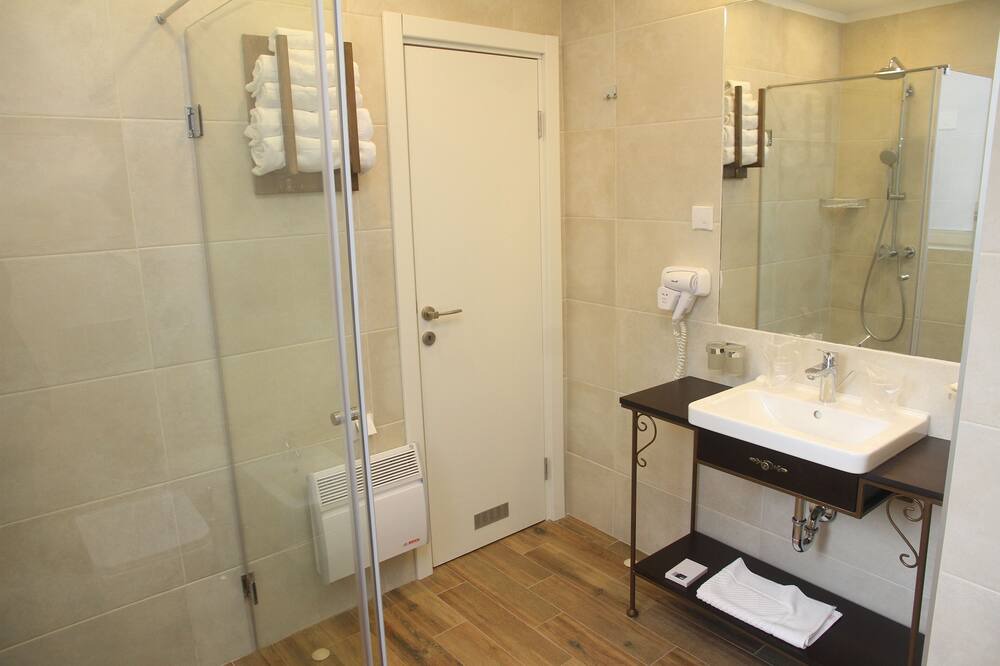 Photo of Bathroom in Leon