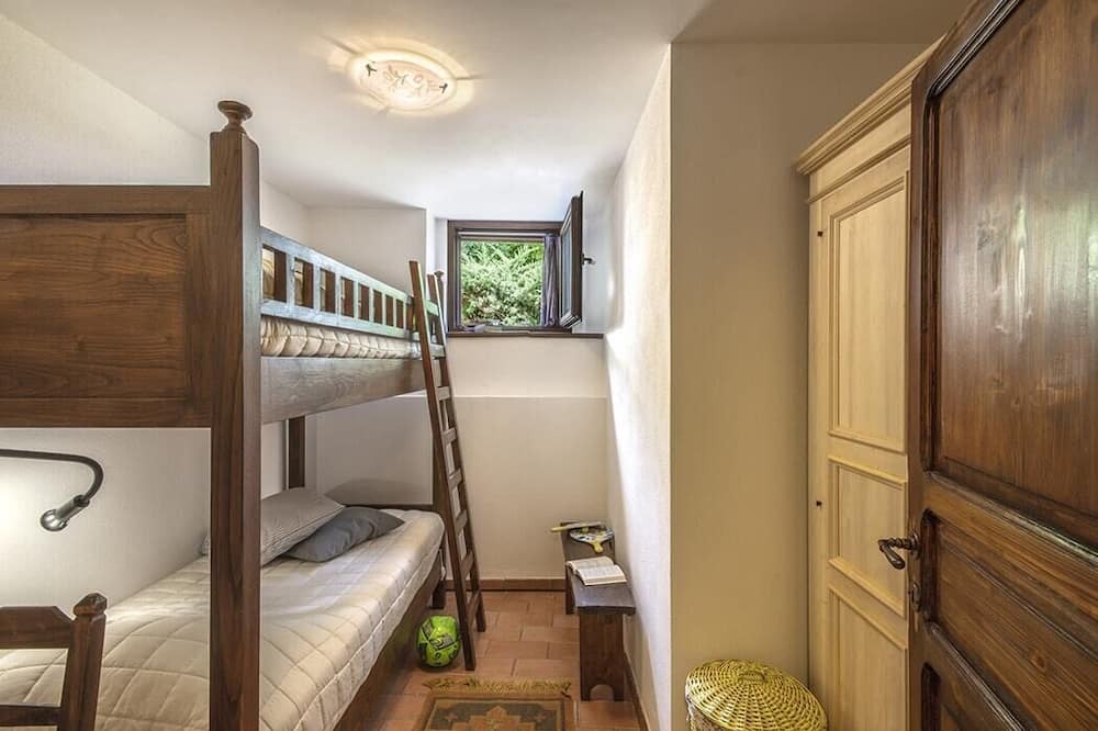 Photo of Bedroom in Acqualagna