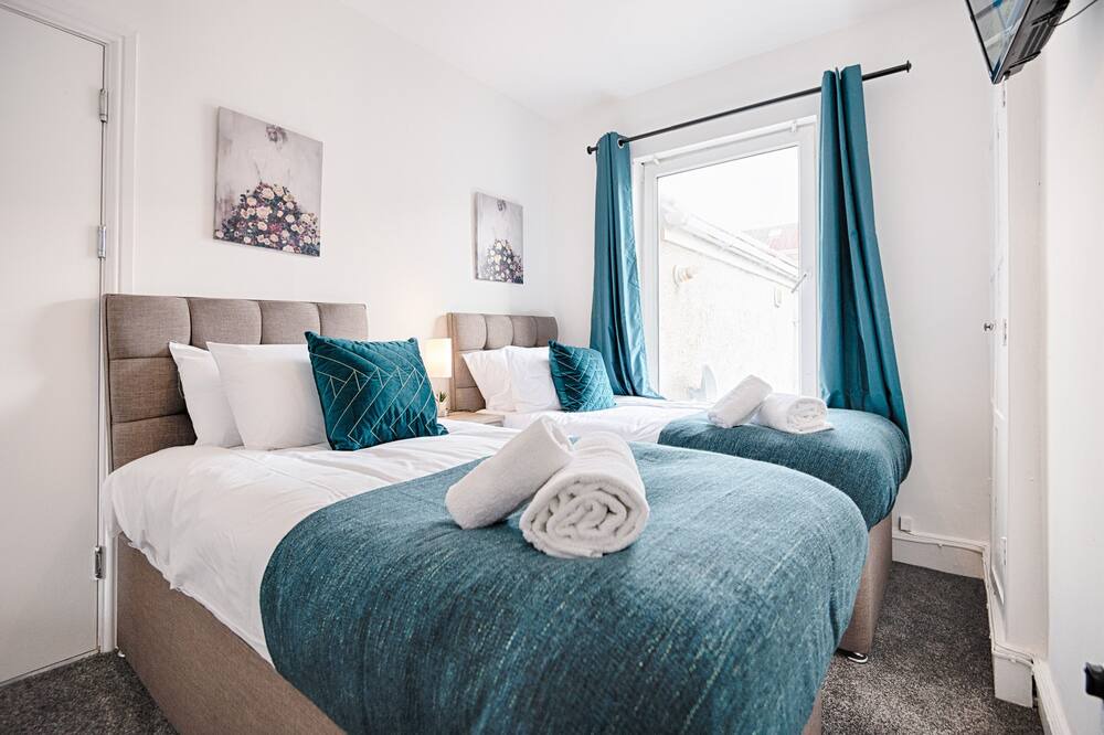 Photo of Bedroom in Sketty