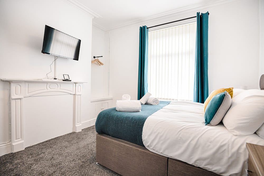 Photo of Bedroom in Sketty