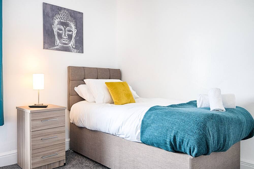 Photo of Bedroom in Sketty