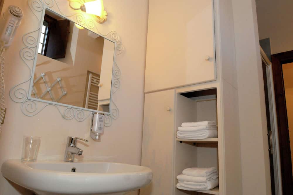Photo of Bathroom in Monticelli Brusati