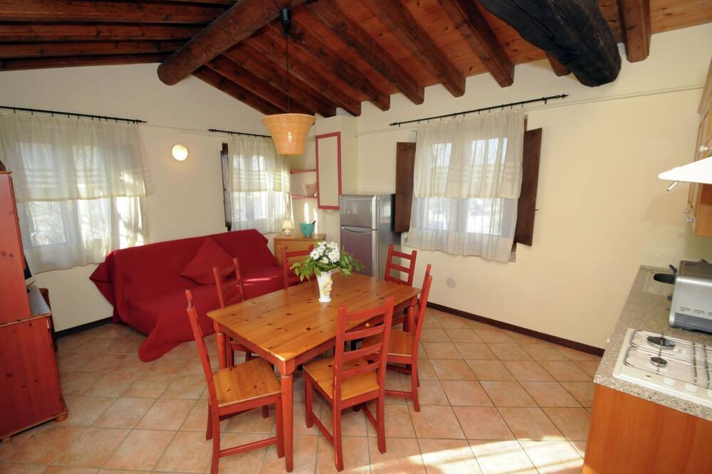 Photo of Livingroom in Monticelli Brusati