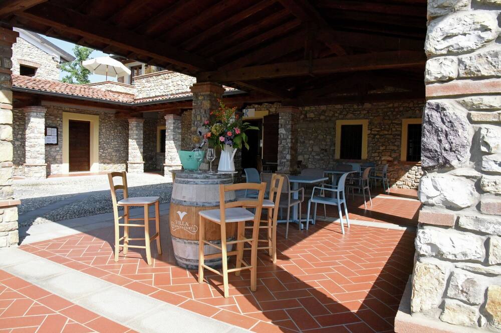 Photo of Others in Monticelli Brusati