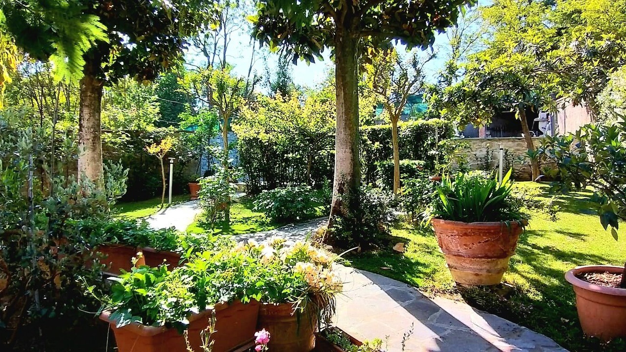 Photo of Outdoor in Le Cure