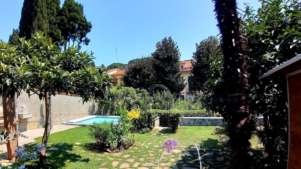Photo of Outdoor in Le Cure