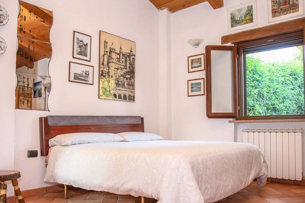 Photo of Others in Urbino