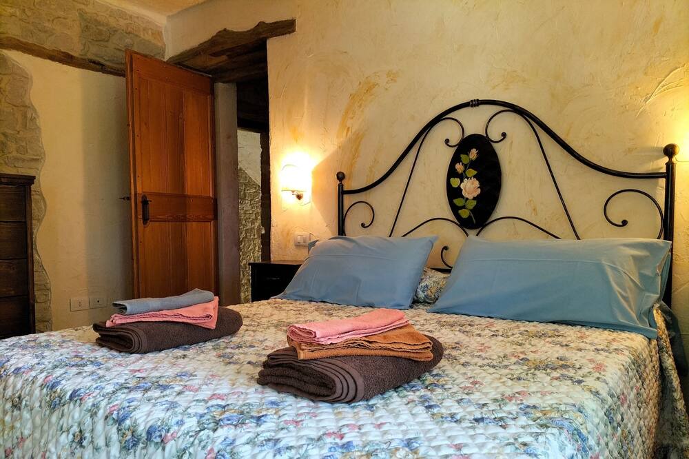 Photo of Bedroom in Penna San Giovanni