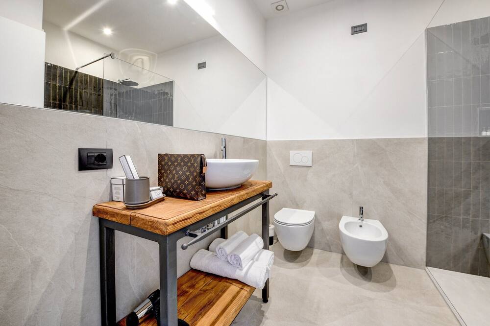 Photo of Bathroom in Gardola